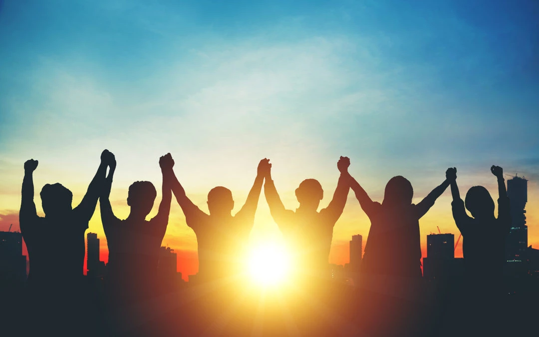 What are the advantages of Evening Intensive Outpatient (E-IOP) for working professionals with addiction issues?